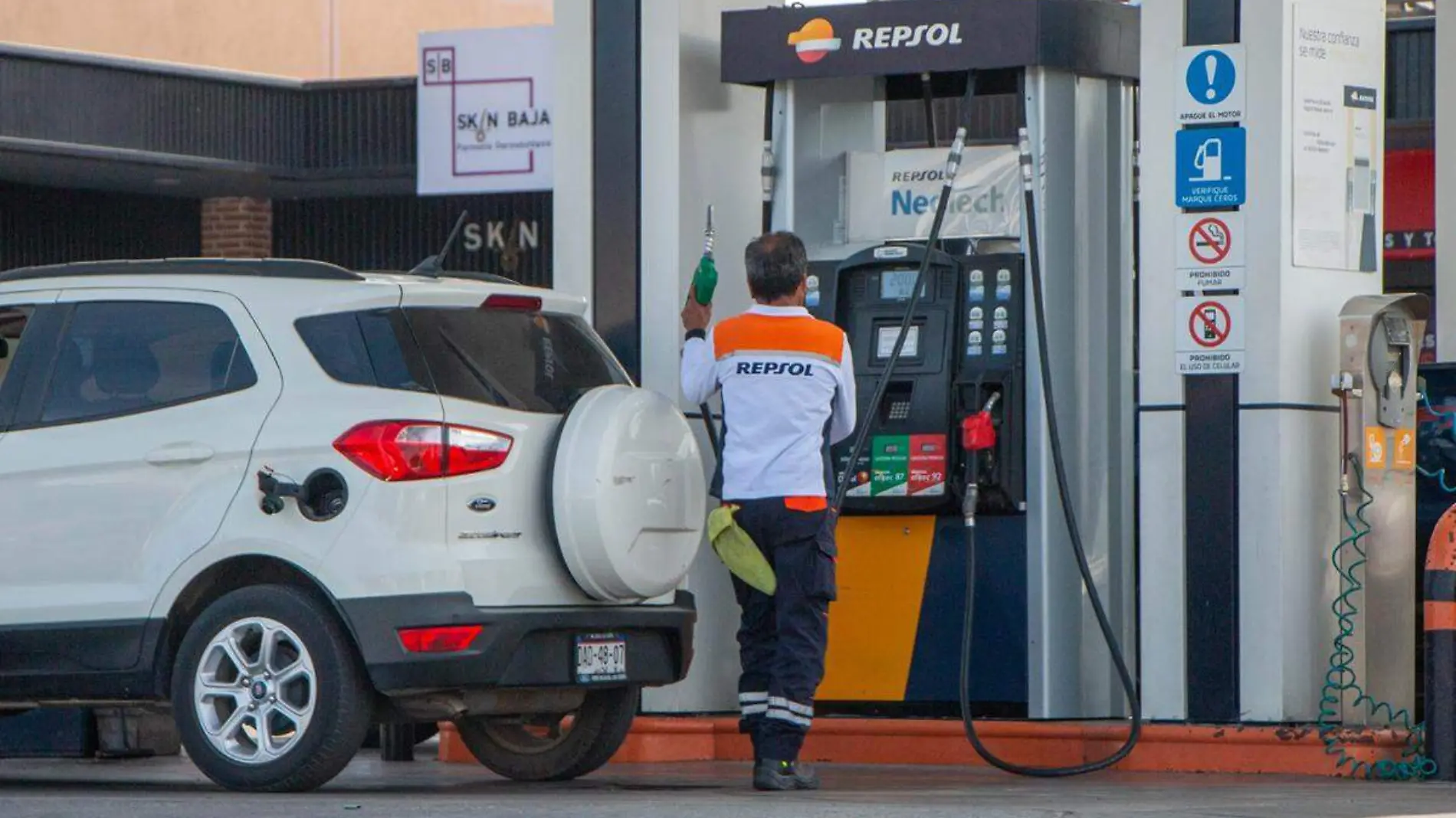 gasolinera gasolina combustible  la paz